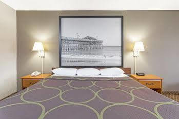 Super 8 By Wyndham Orangeburg Hotel Kültér fotó